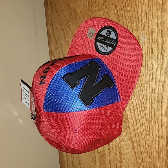 NEW YORK SNAPBACK HAT - Picture 3 of 5